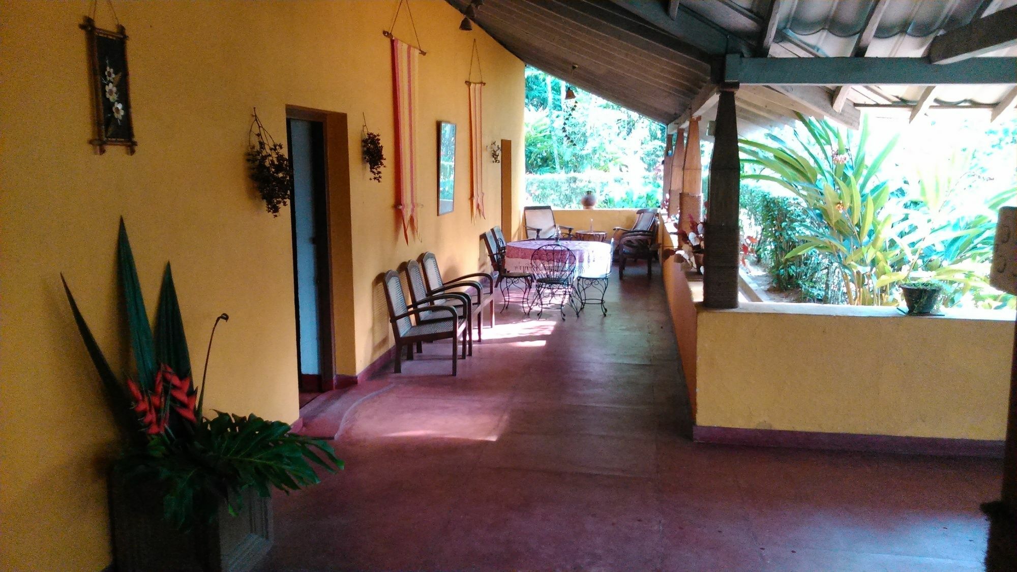 אלה Sunnyside Holiday Bungalow מראה חיצוני תמונה